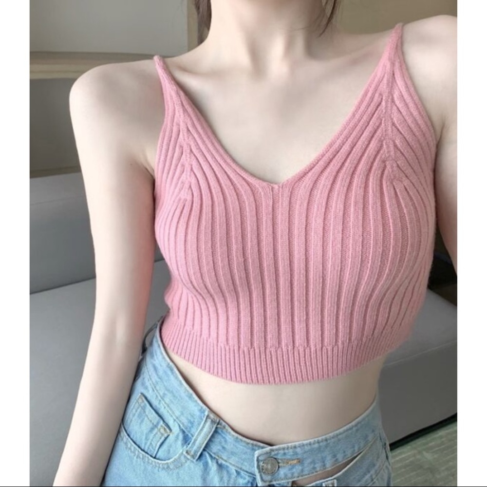 IRIS pink knit crop top